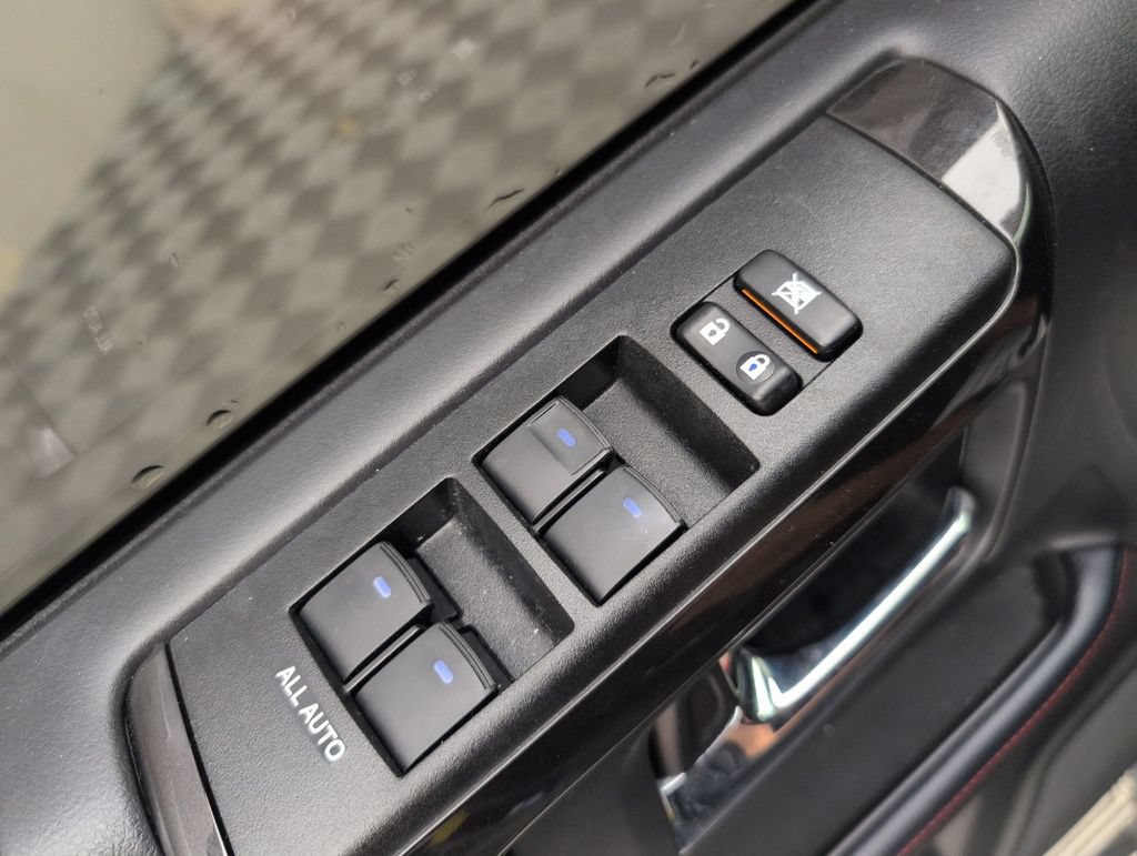 Used 2023 Toyota 4Runner TRD Off-Road Premium w/ Moonroof Package AWD/4WD image 35