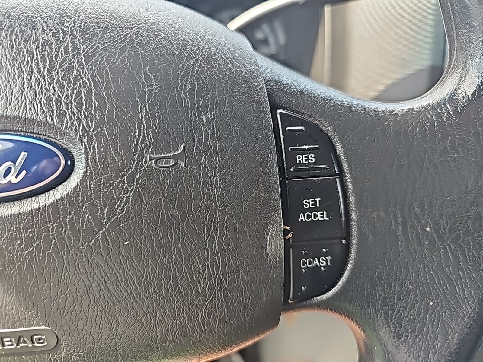 Used 2014 Ford E-250 and Econoline 250 w/ Power Group RWD image 18