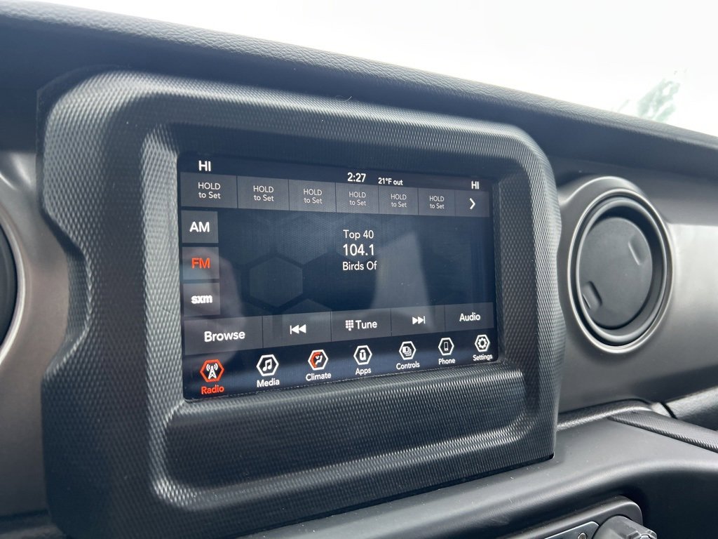 Used 2022 Jeep Wrangler Sport S image 13