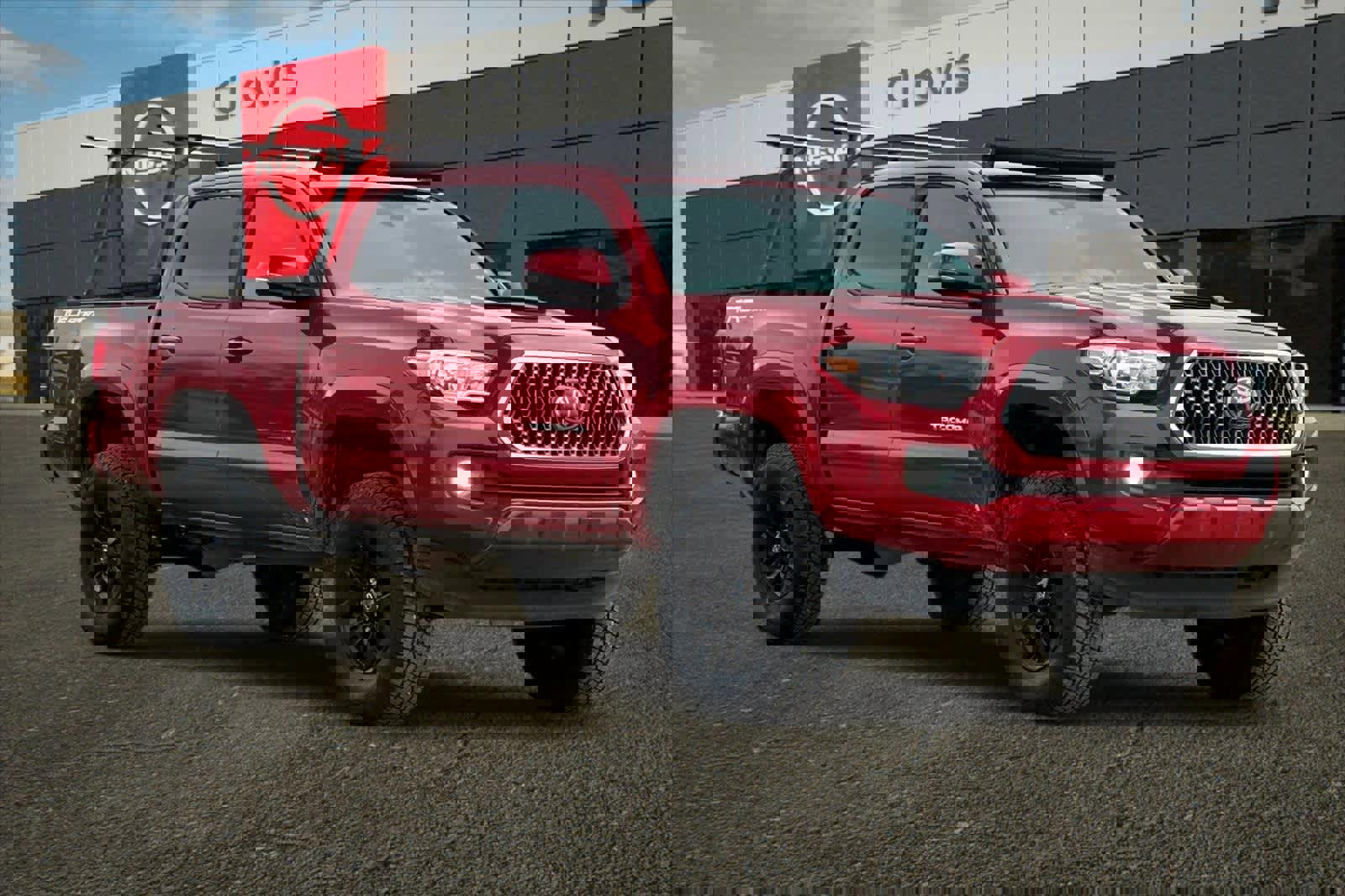 Used 2019 Toyota Tacoma TRD Sport image 10