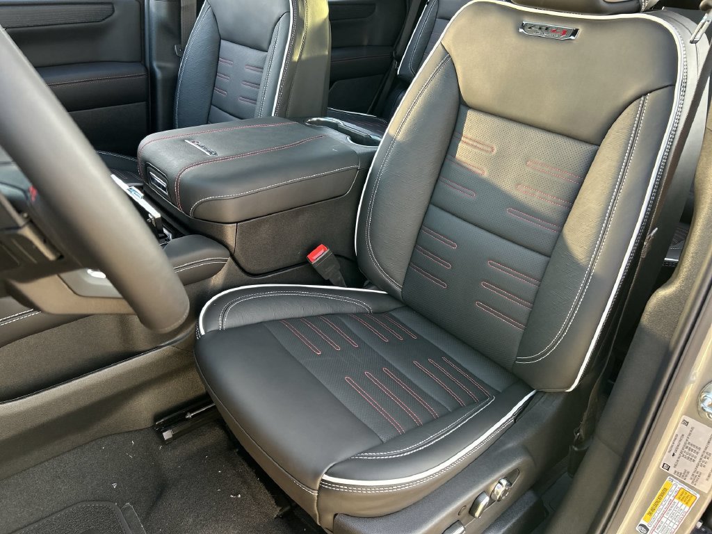 New 2026 GMC Yukon AT4 Ultimate AWD/4WD image 20