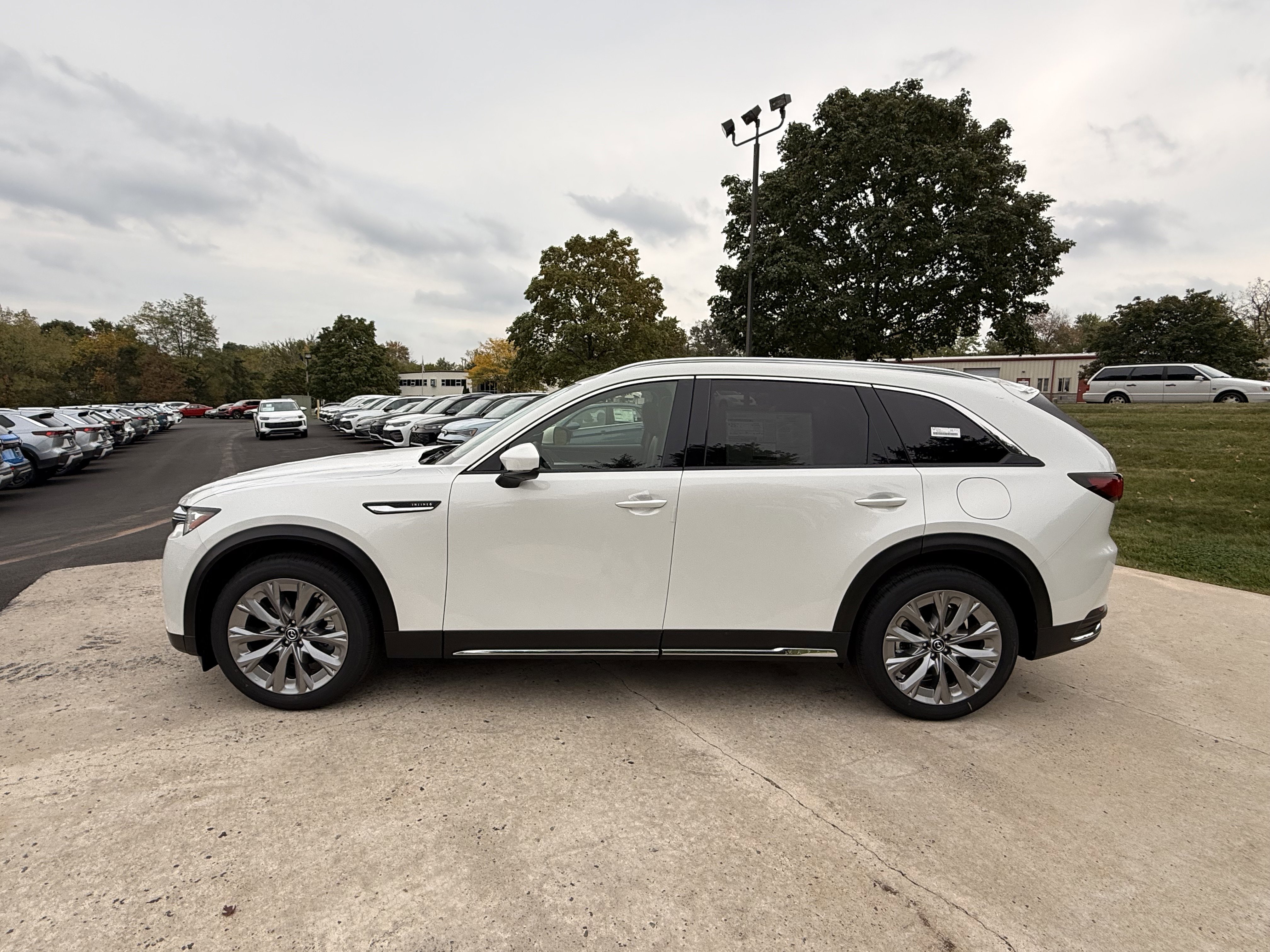 New 2026 MAZDA CX-90 3.3 Turbo w/ Premium Plus Pkg image 14