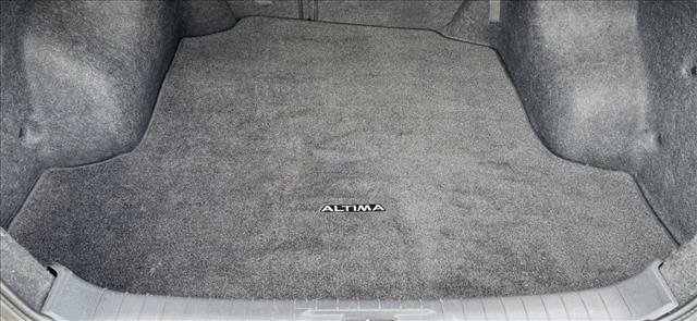 Used 2015 Nissan Altima 2.5 SV image 7