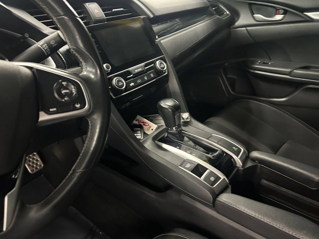 Used 2019 Honda Civic Sport image 11