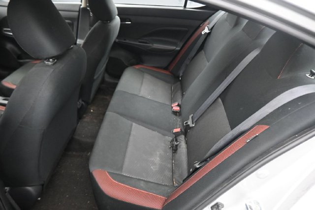 Used 2024 Nissan Versa SR FWD image 19
