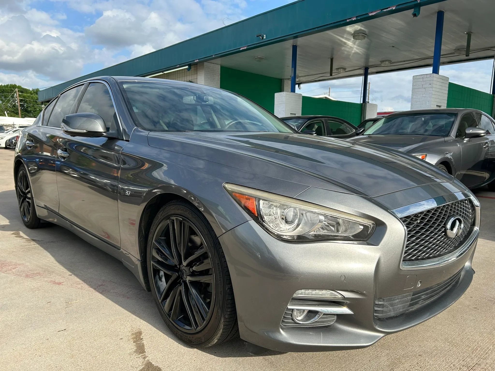 Used 2014 INFINITI Q50 Premium w/ Technology Package RWD image 7
