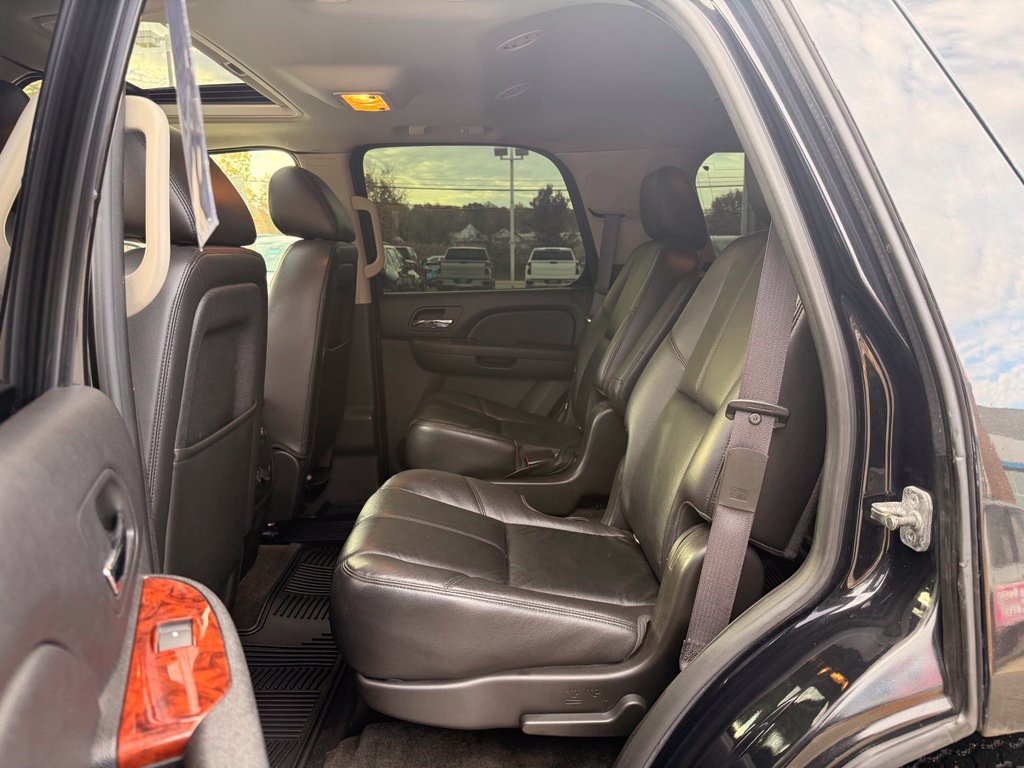 Used 2012 Chevrolet Tahoe LT w/ All-Star Edition AWD/4WD image 30
