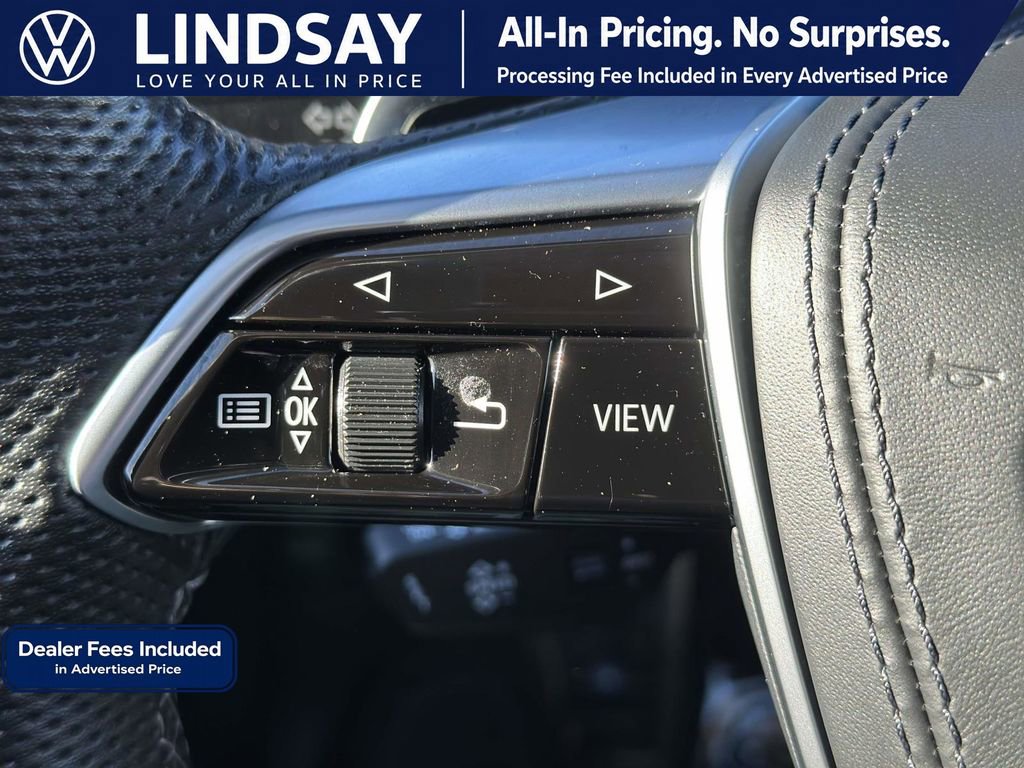 Used 2023 Audi S8 w/ S8 Comfort Plus Package AWD/4WD image 20