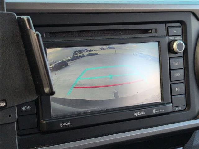 Used 2016 Toyota Tacoma SR5 w/ SR5 Appearance Package (SN) image 13