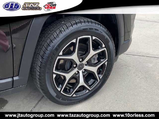 Used 2025 Jeep Compass Limited AWD/4WD image 9