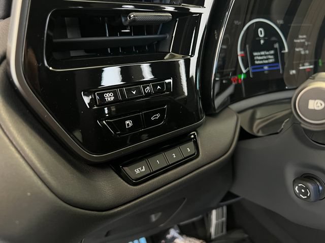 New 2026 Lexus TX 500h AWD image 33