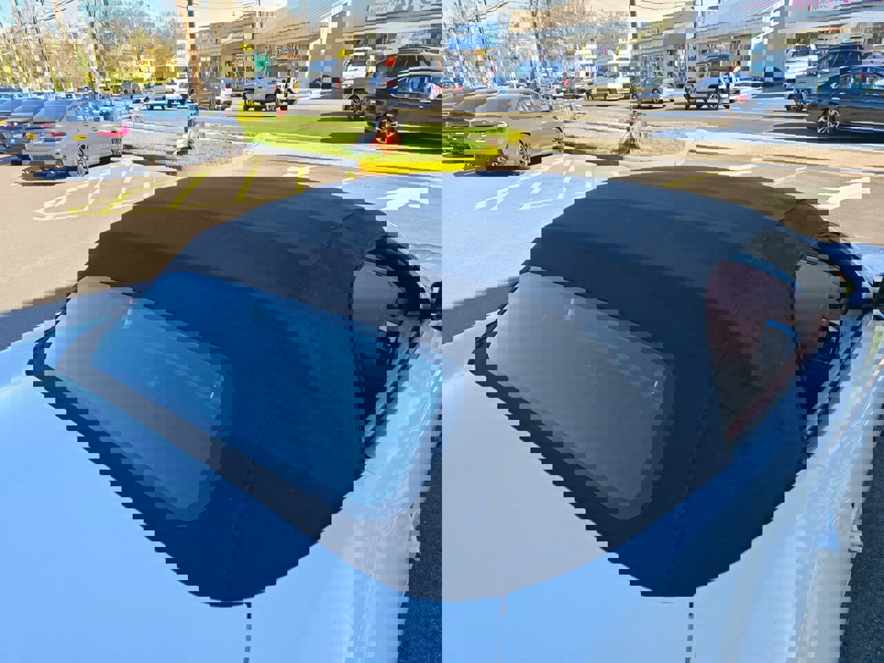 Used 2018 Jaguar F-TYPE R image 34