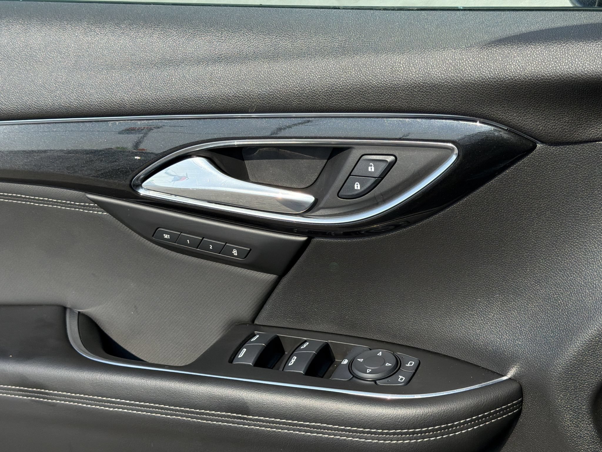 Used 2024 Buick Envision Preferred AWD/4WD image 14
