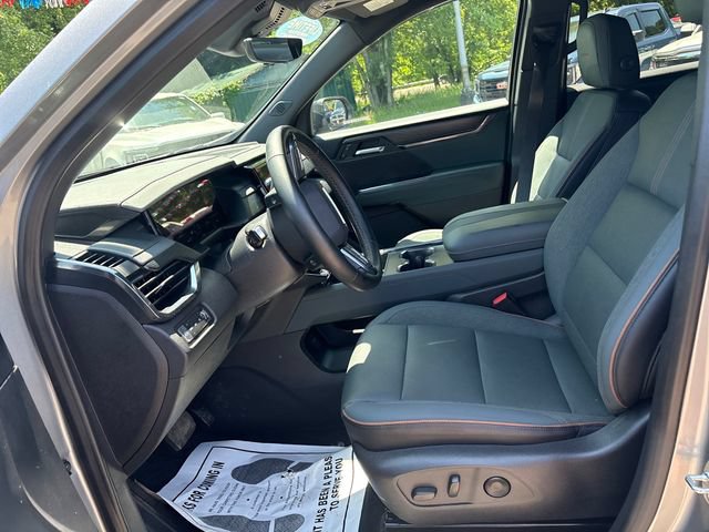Used 2026 GMC Acadia AT4 AWD/4WD image 8