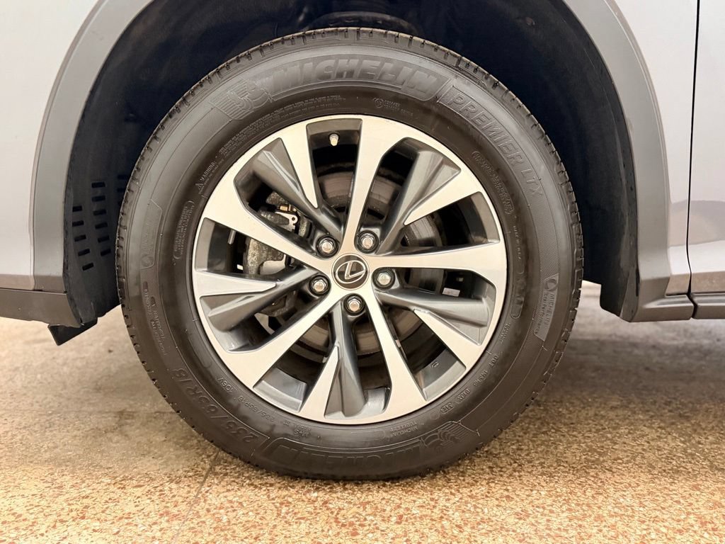 Used 2022 Lexus RX 450h AWD w/ Premium Package image 27