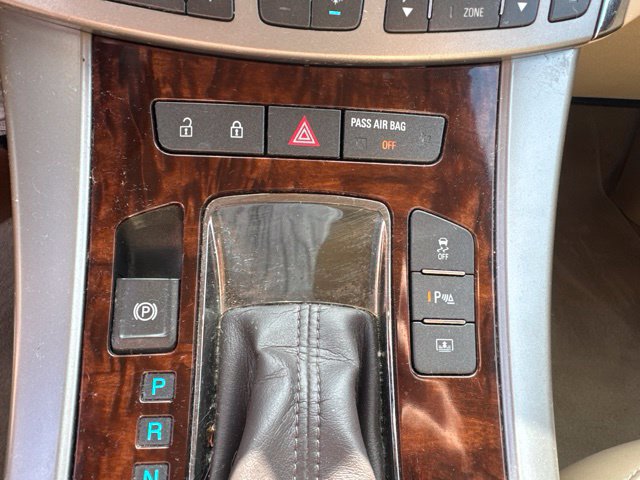Used 2010 Buick LaCrosse CXS FWD image 19
