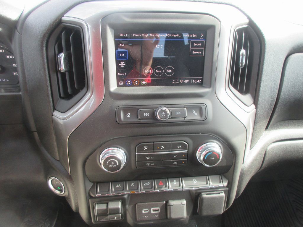 New 2026 GMC Sierra 1500 Pro w/ Graphite Edition image 18