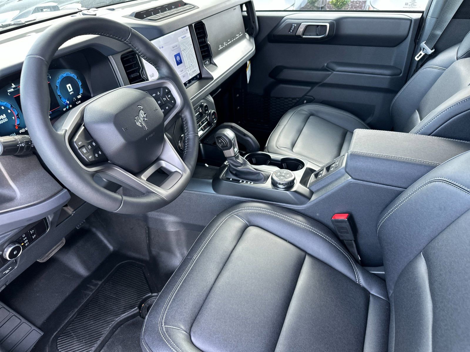 New 2025 Ford Bronco Badlands w/ Sasquatch Package image 10