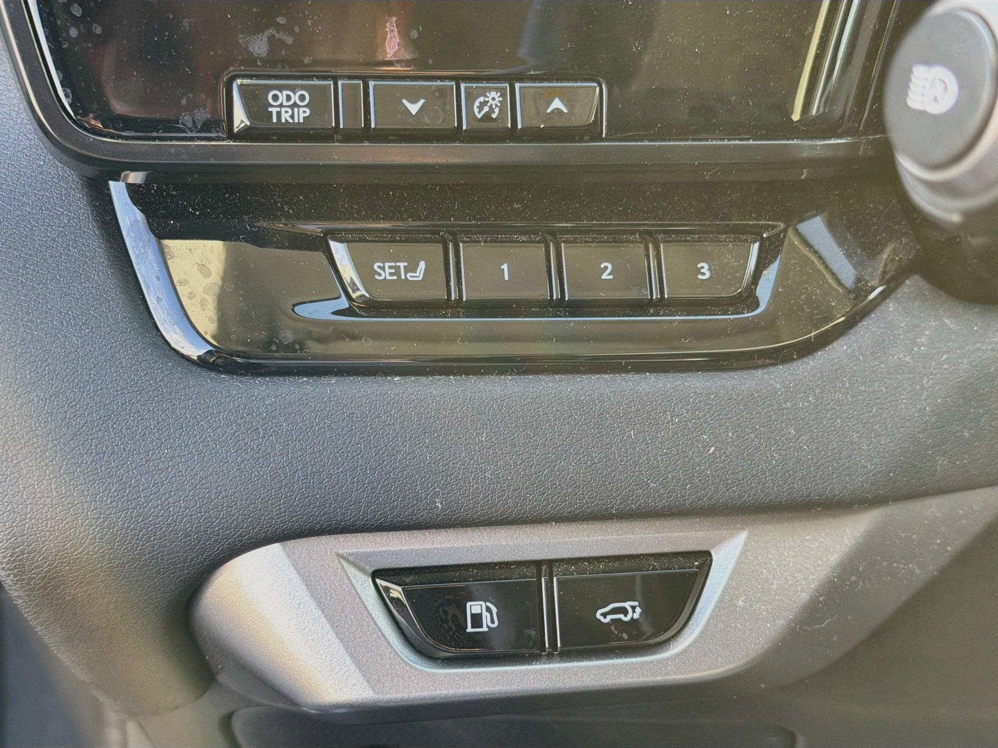 Used 2024 Lexus RX 350 Premium w/ Cold Area Package FWD image 36