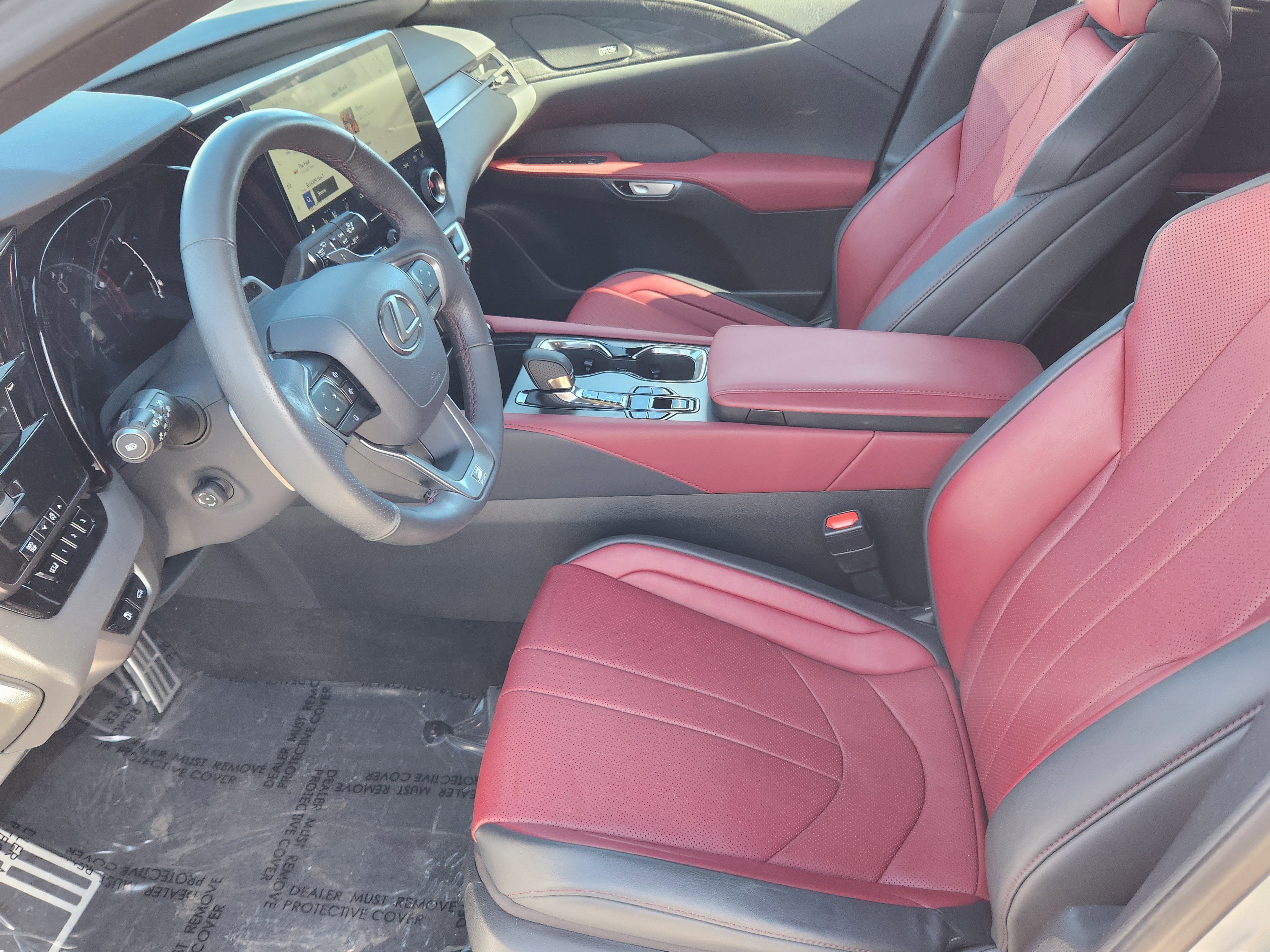 Used 2024 Lexus RX 350 F Sport w/ Convenience Package image 14