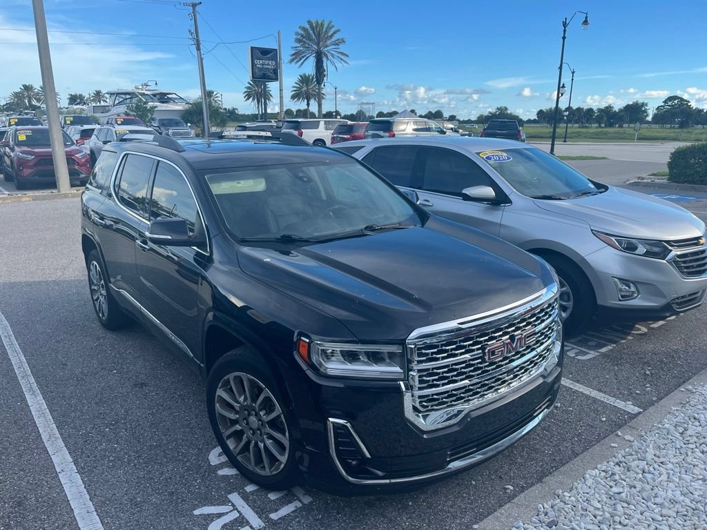 Used 2023 GMC Acadia Denali w/ Denali Ultimate Package AWD/4WD image 2