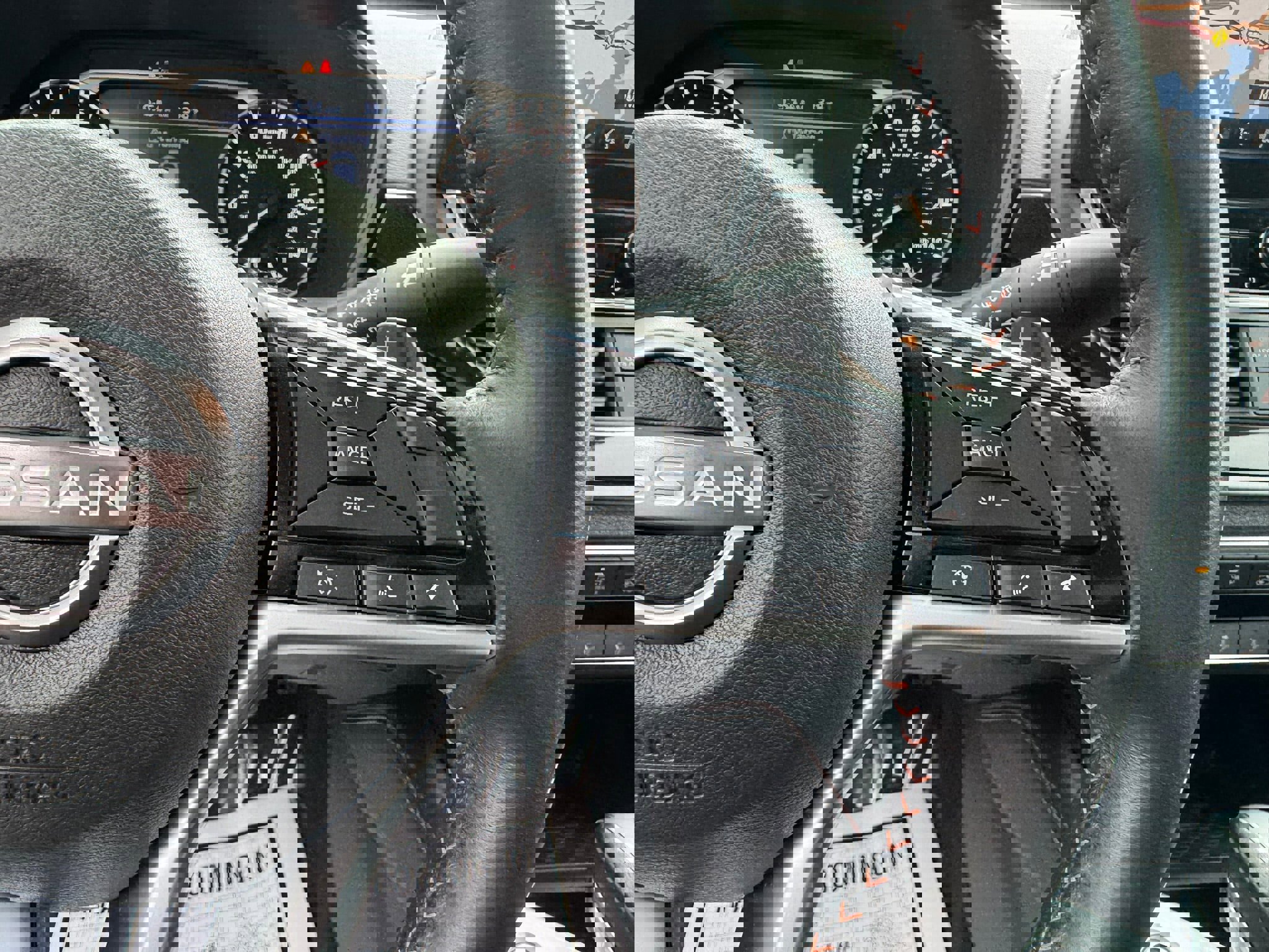 Used 2023 Nissan Altima 2.5 SR w/ SR Premium Package image 19