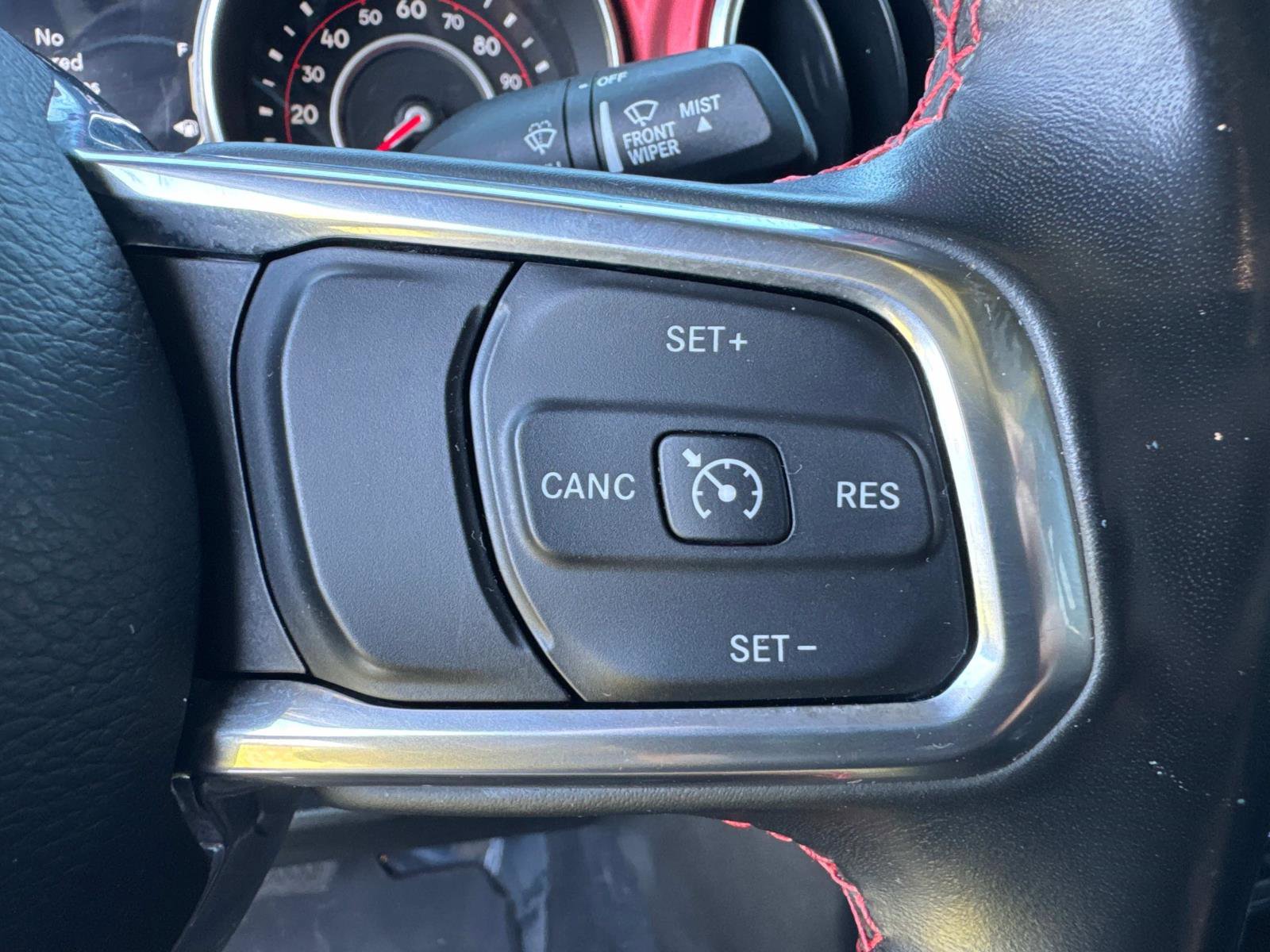 Used 2022 Jeep Gladiator Rubicon w/ LED Lighting Group AWD/4WD image 31