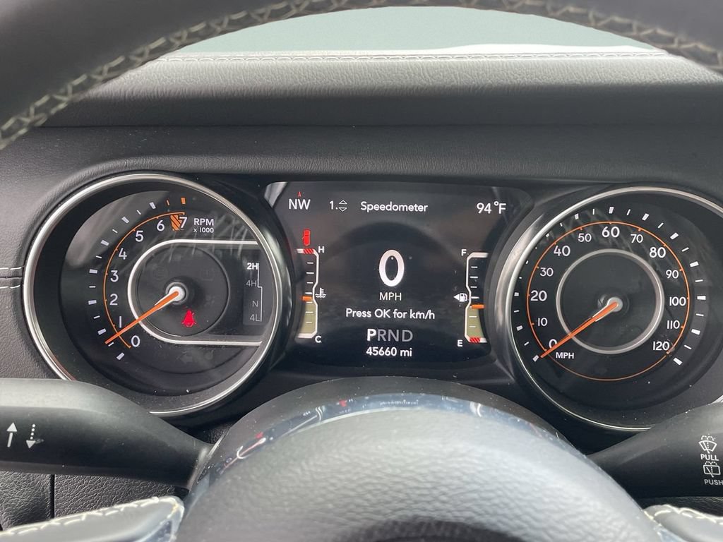 Used 2020 Jeep Wrangler Unlimited Sahara AWD/4WD image 34