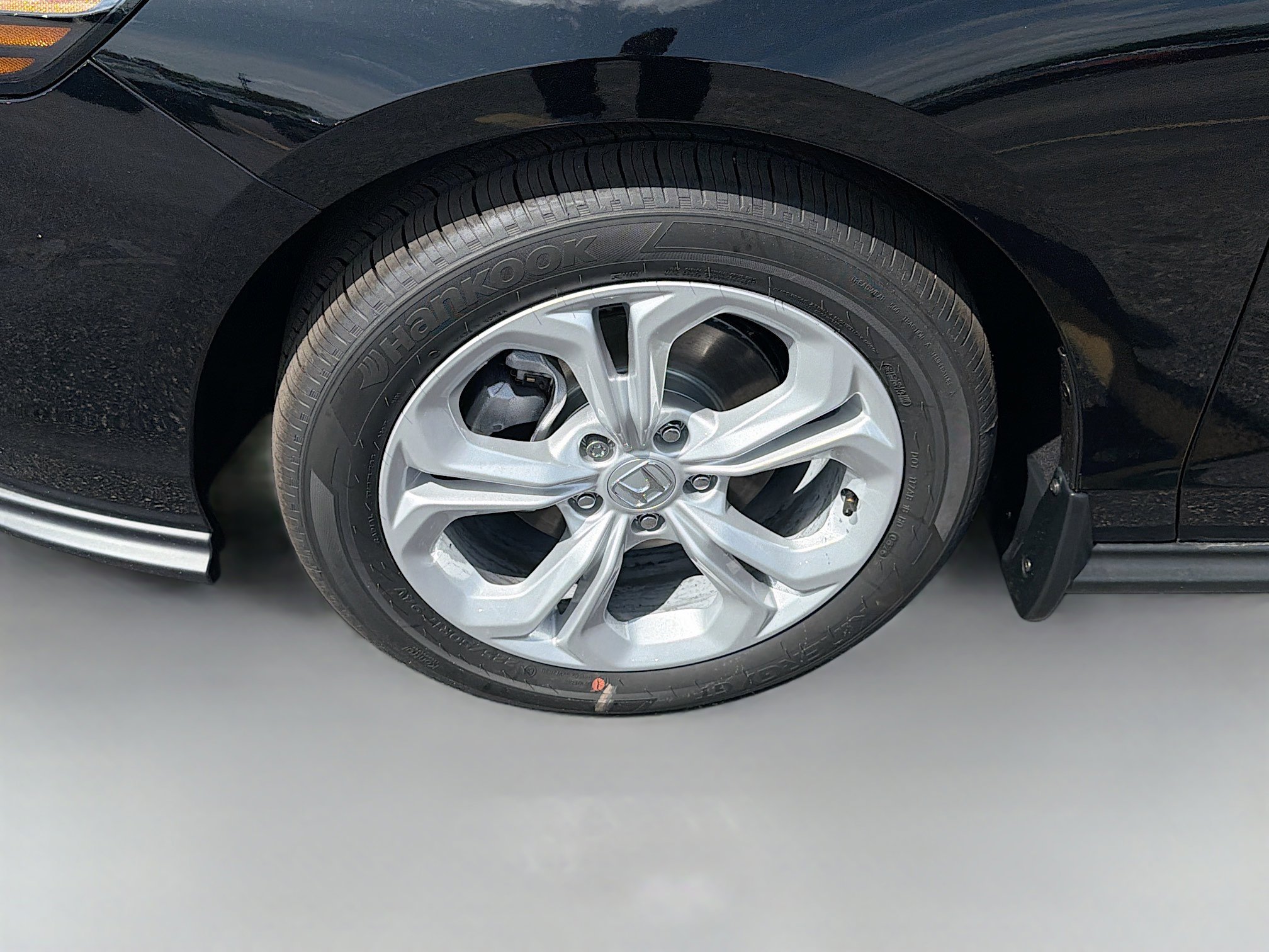 New 2026 Honda Accord LX image 27