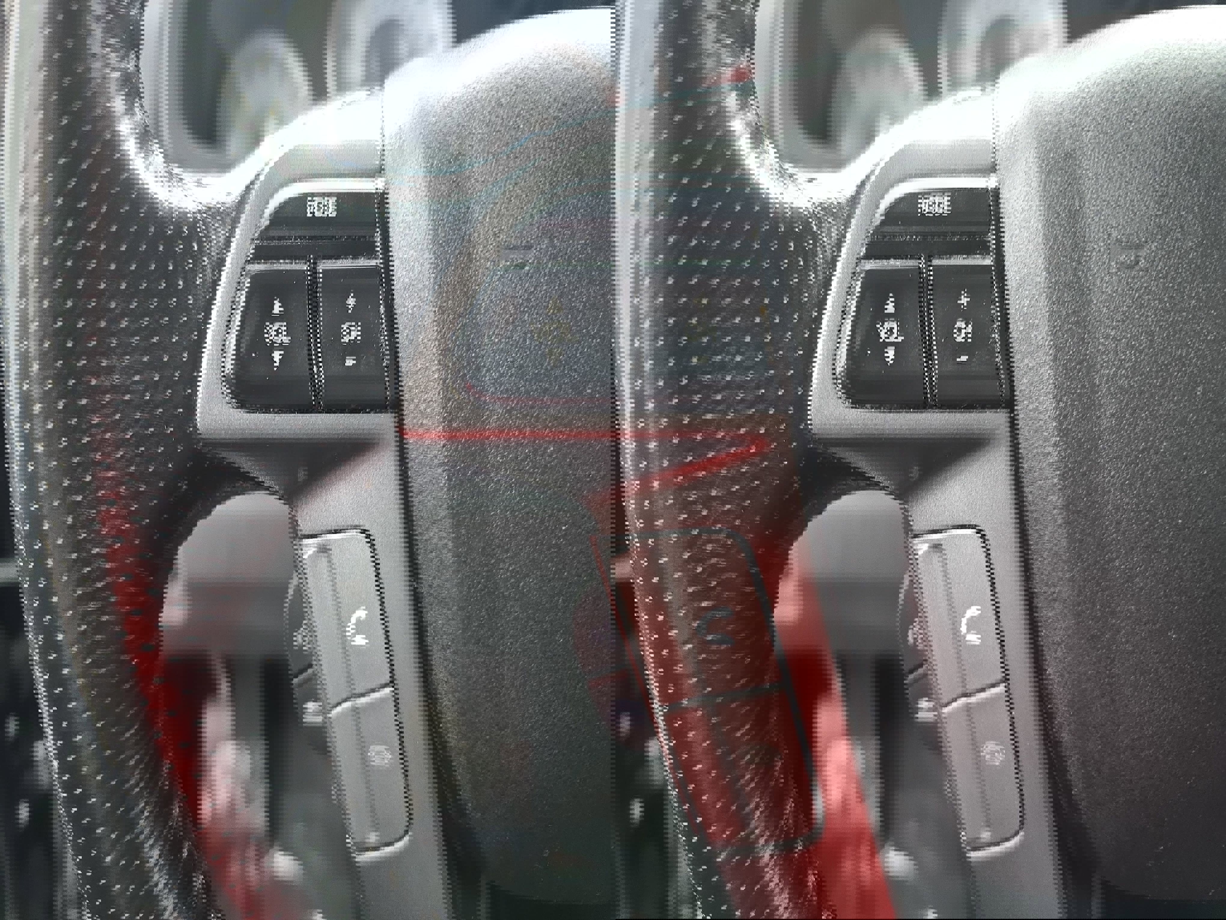 Used 2015 Honda Pilot Touring image 18