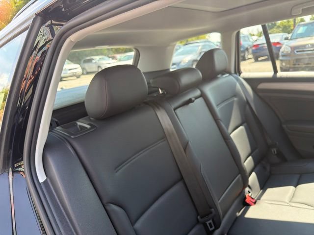 Used 2015 Volkswagen Golf TDI SE FWD image 26
