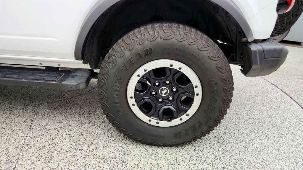 Used 2022 Ford Bronco Badlands w/ Sasquatch Package AWD/4WD image 9