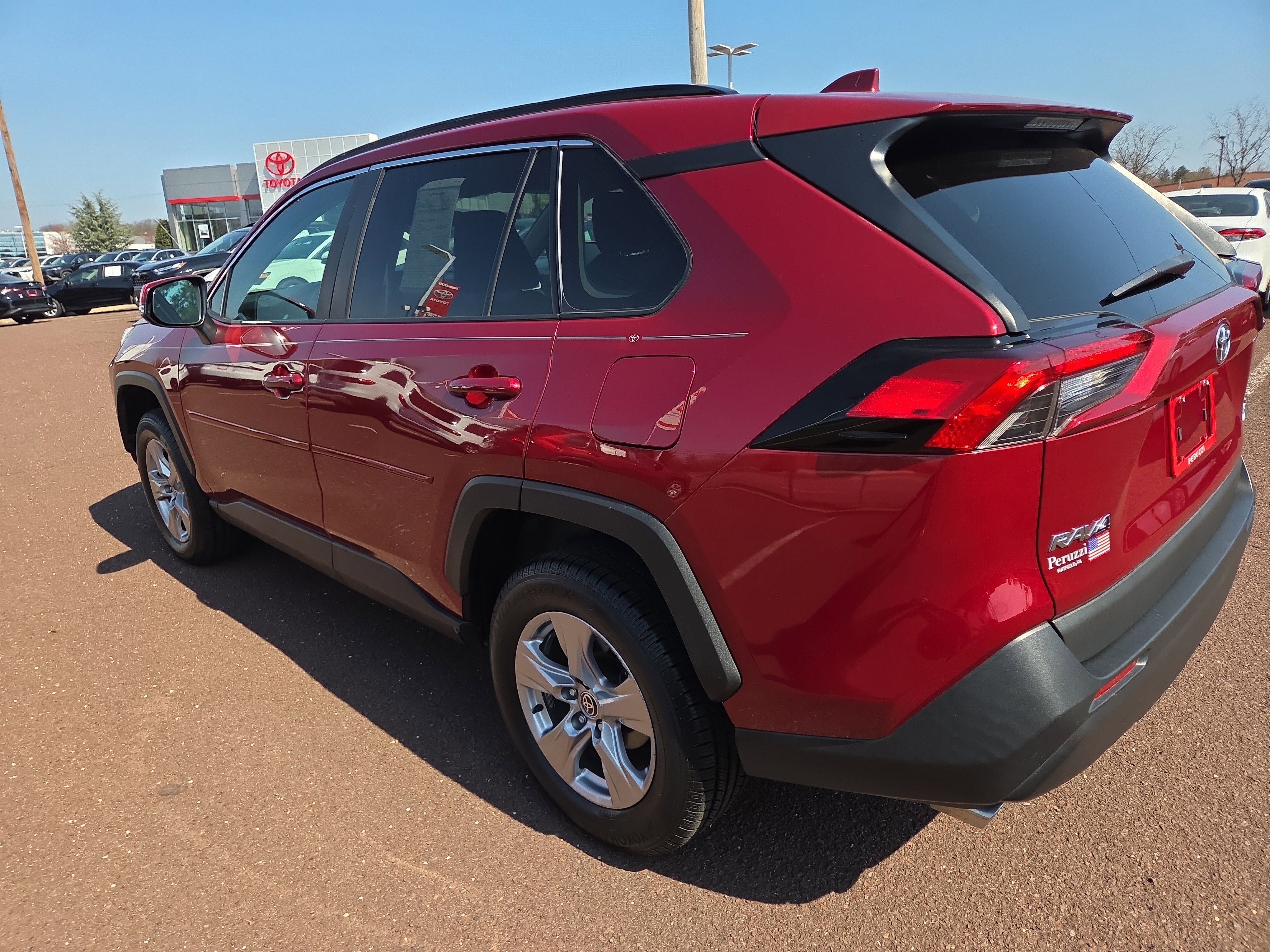 Certified 2022 Toyota RAV4 XLE w/ Convenience Package image 5