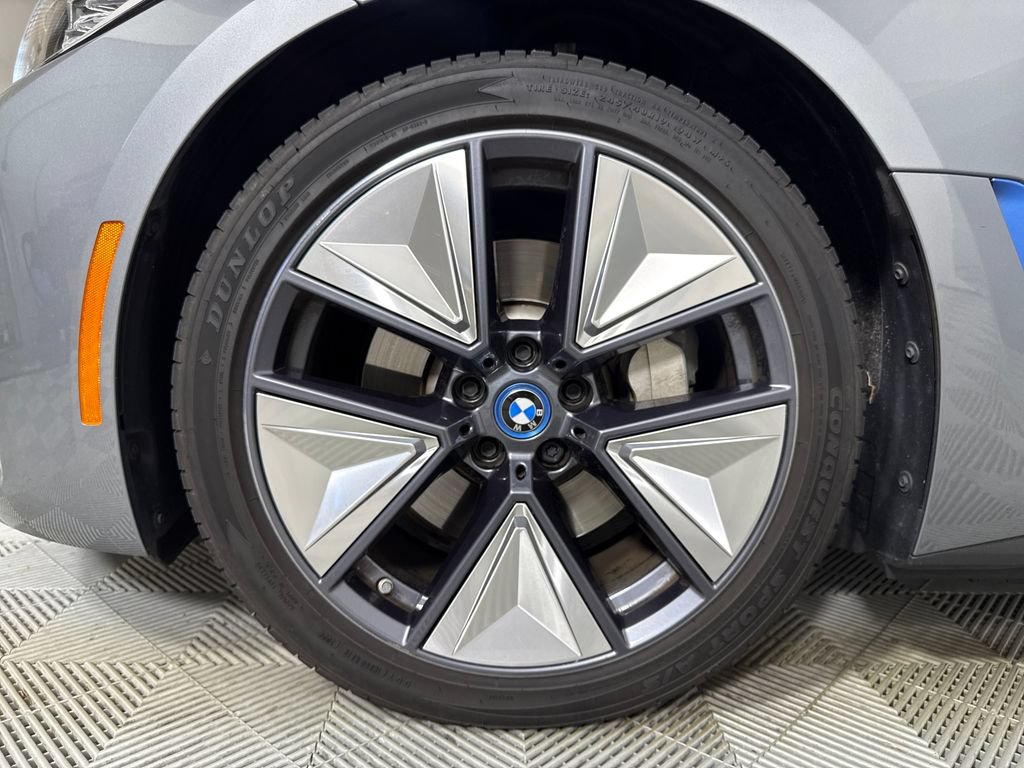 Used 2023 BMW i4 eDrive40 RWD image 22