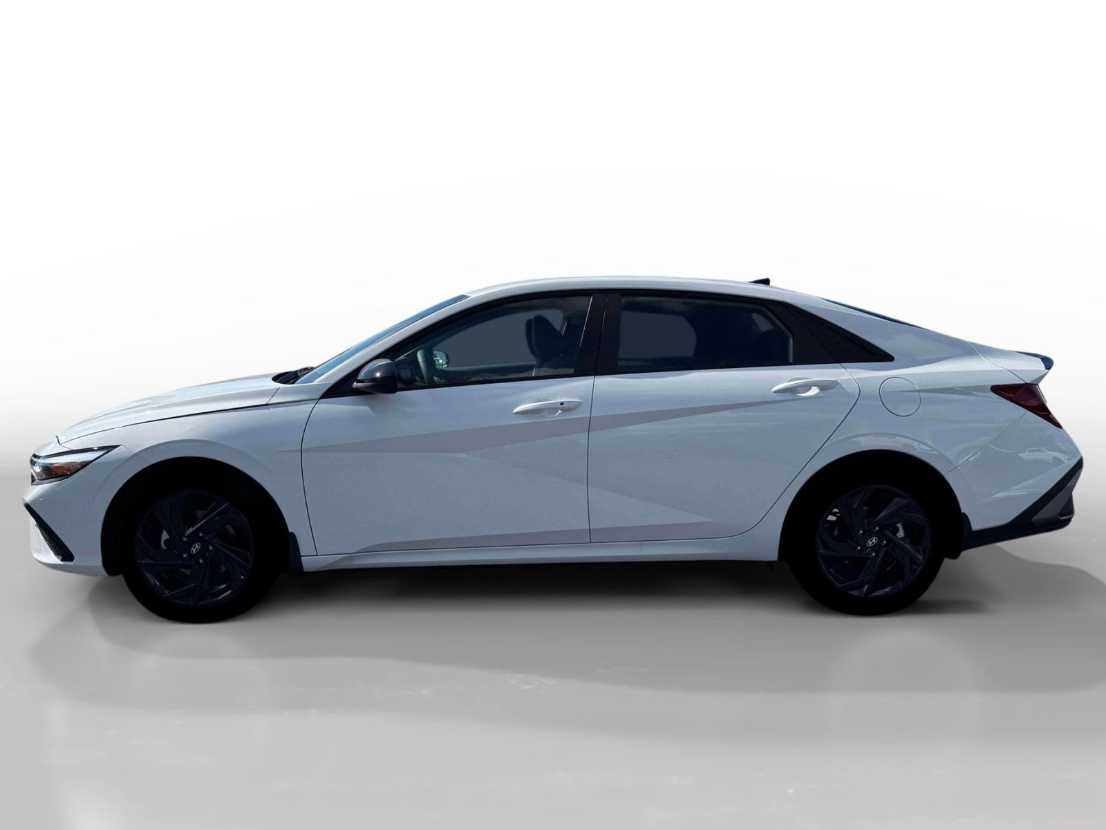New 2026 Hyundai Elantra Sport w/ Cargo Package FWD image 3