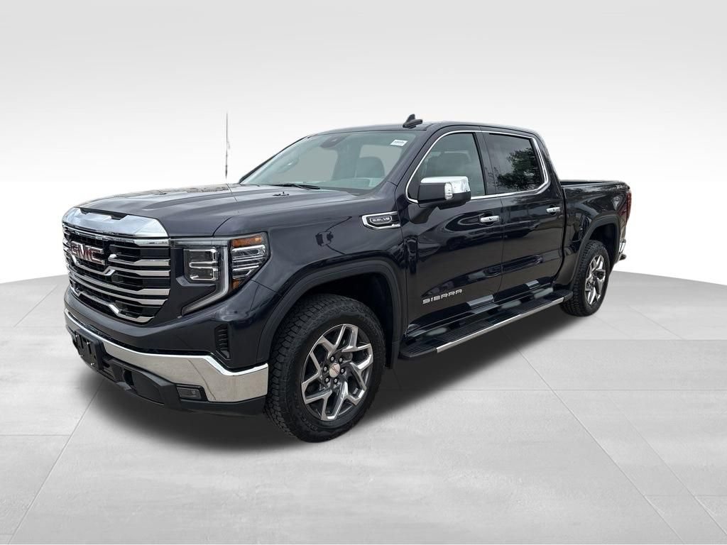 Used 2024 GMC Sierra 1500 SLT w/ SLT Premium Package AWD/4WD image 28