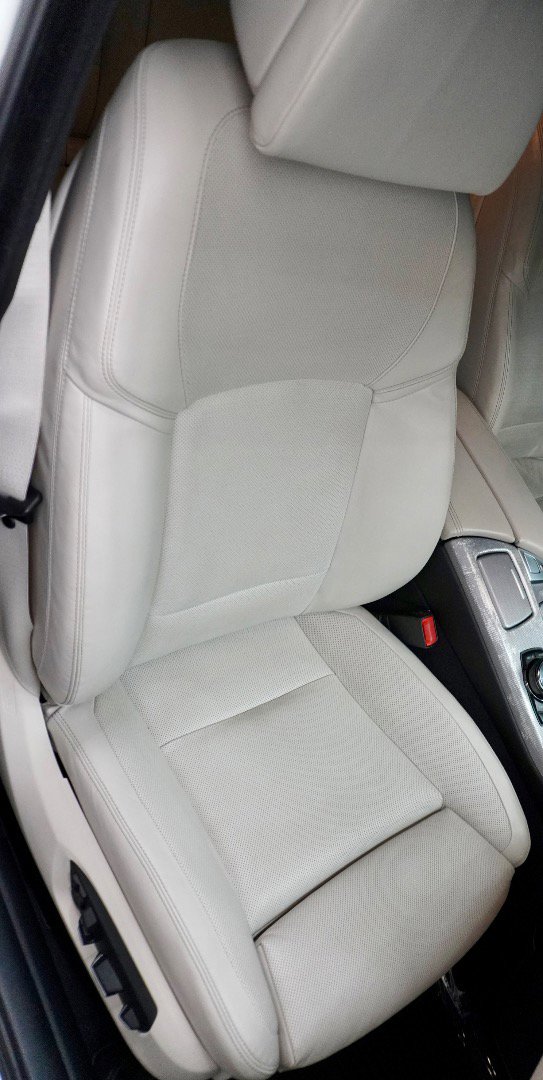 Used 2016 BMW 550i xDrive Sedan AWD/4WD image 9