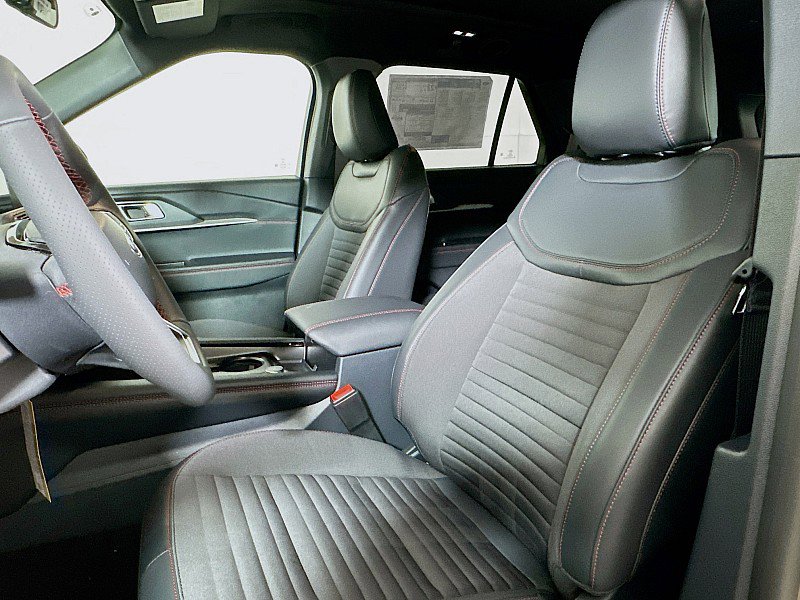 New 2026 Ford Explorer ST-Line AWD/4WD image 10