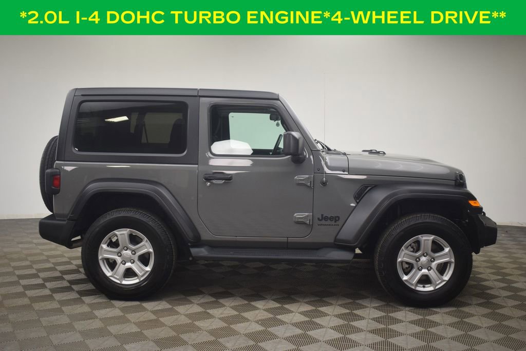 Used 2022 Jeep Wrangler Sport AWD/4WD image 4
