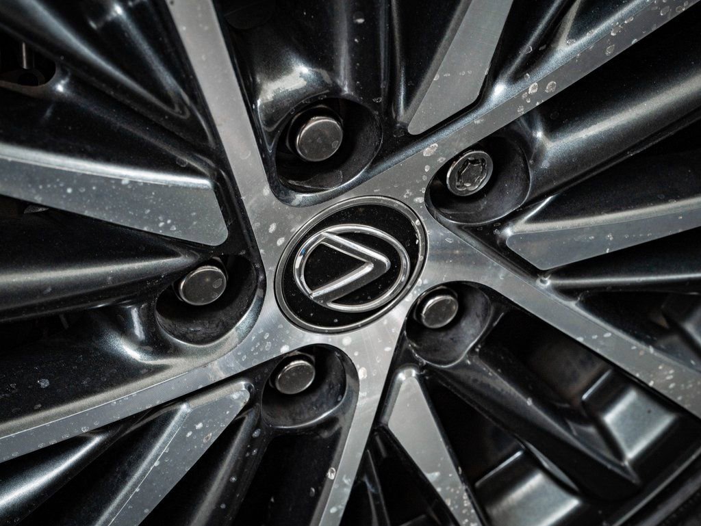 Certified 2023 Lexus ES 250 w/ Premium Package image 8