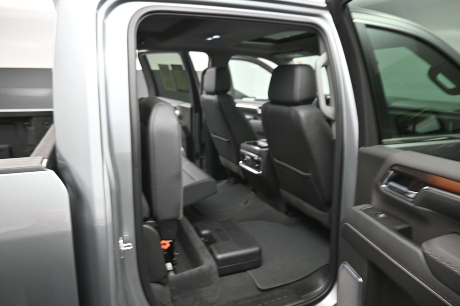 Used 2026 GMC Sierra 3500 Denali w/ Denali Reserve Package AWD/4WD image 19