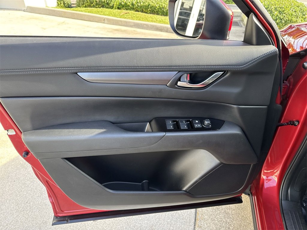 Used 2021 MAZDA CX-5 Touring image 40