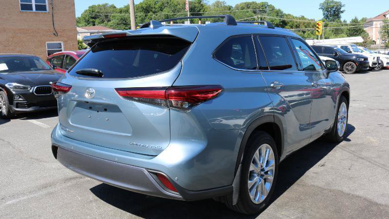 Used 2021 Toyota Highlander Limited AWD/4WD image 6