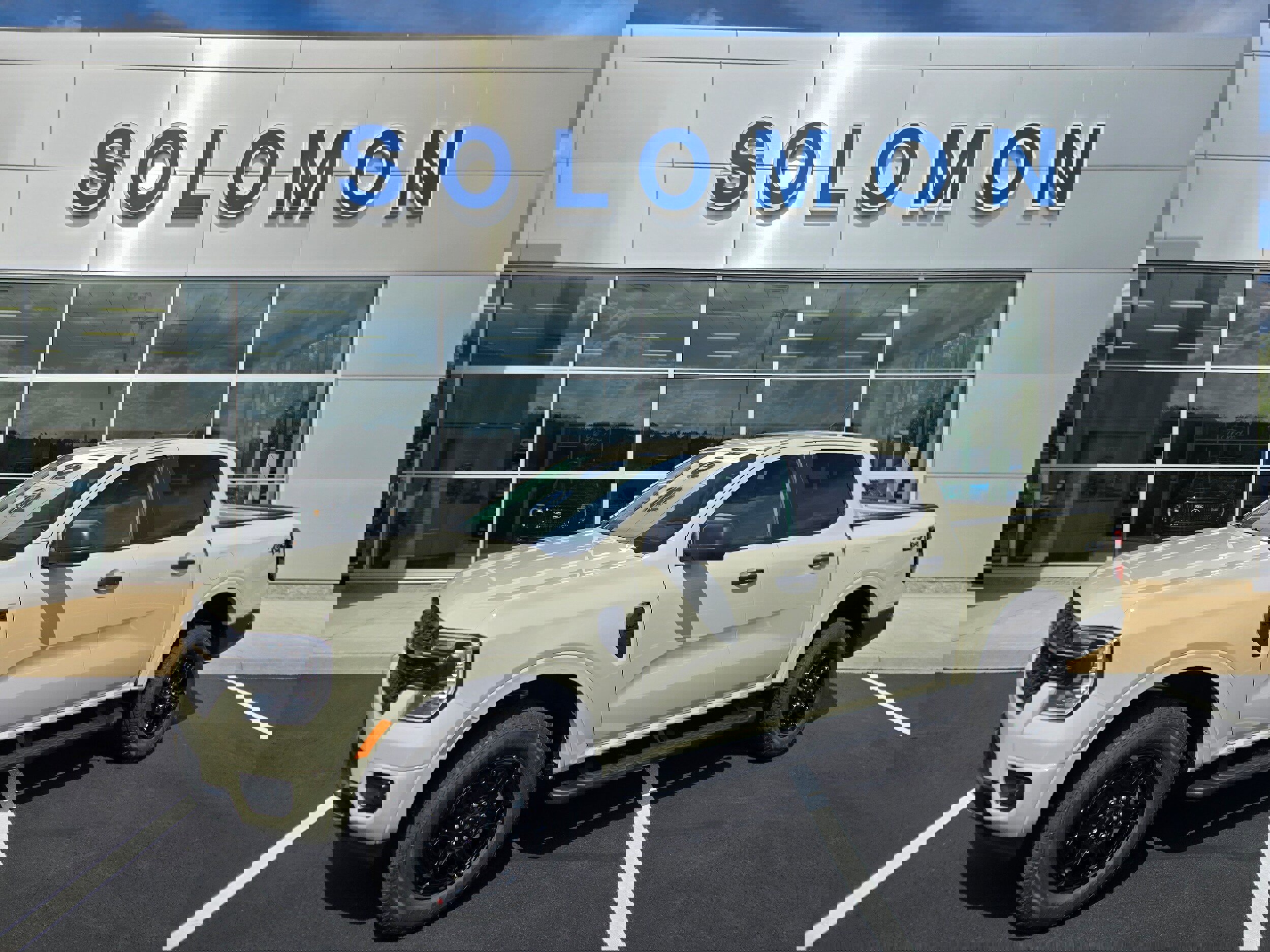 New 2025 Ford Ranger XLT