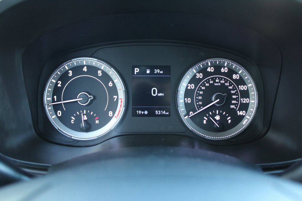 Used 2020 Hyundai Venue SEL image 13