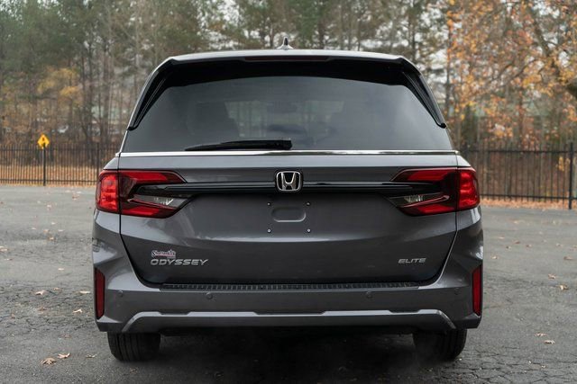 New 2026 Honda Odyssey Elite image 7