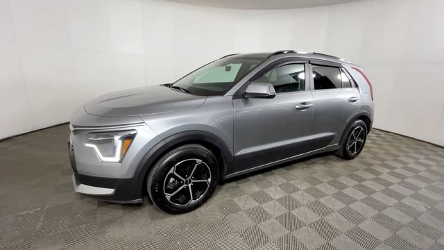 Used 2024 Kia Niro EX FWD image 10
