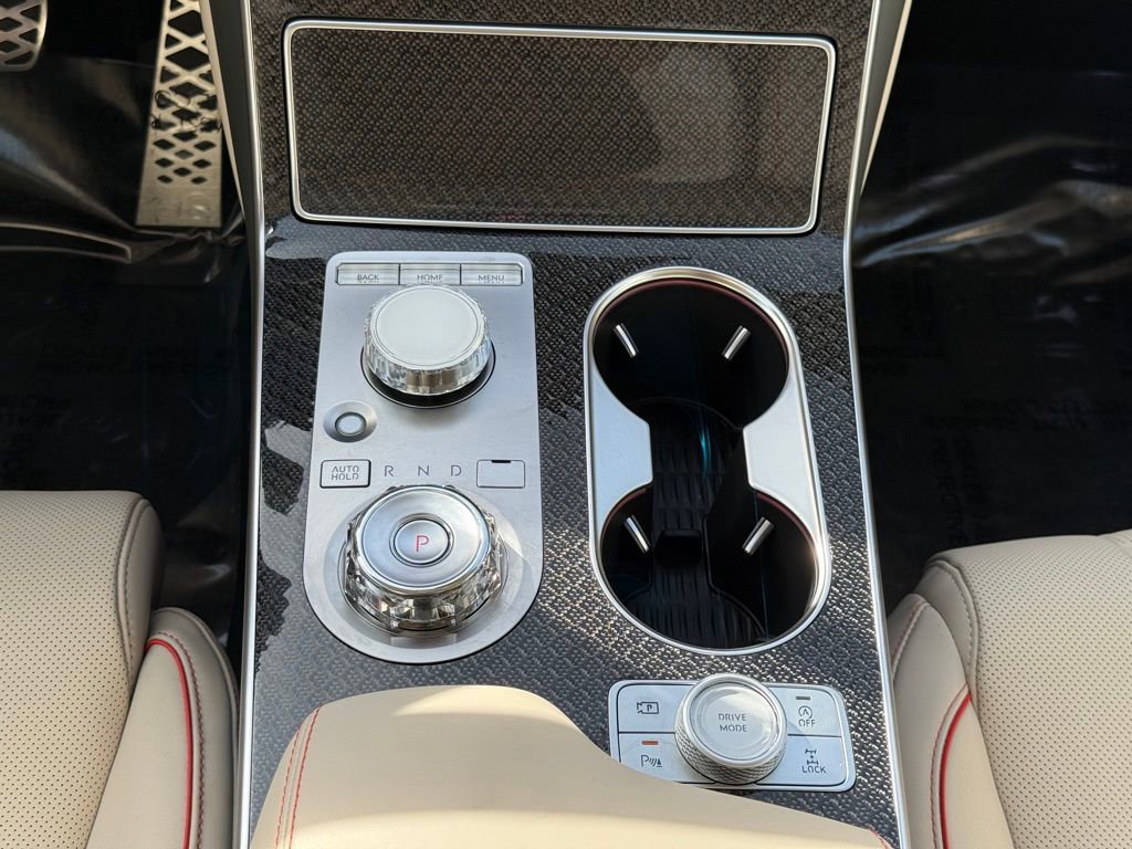 Used 2025 Genesis GV80 3.5T e-SC image 15