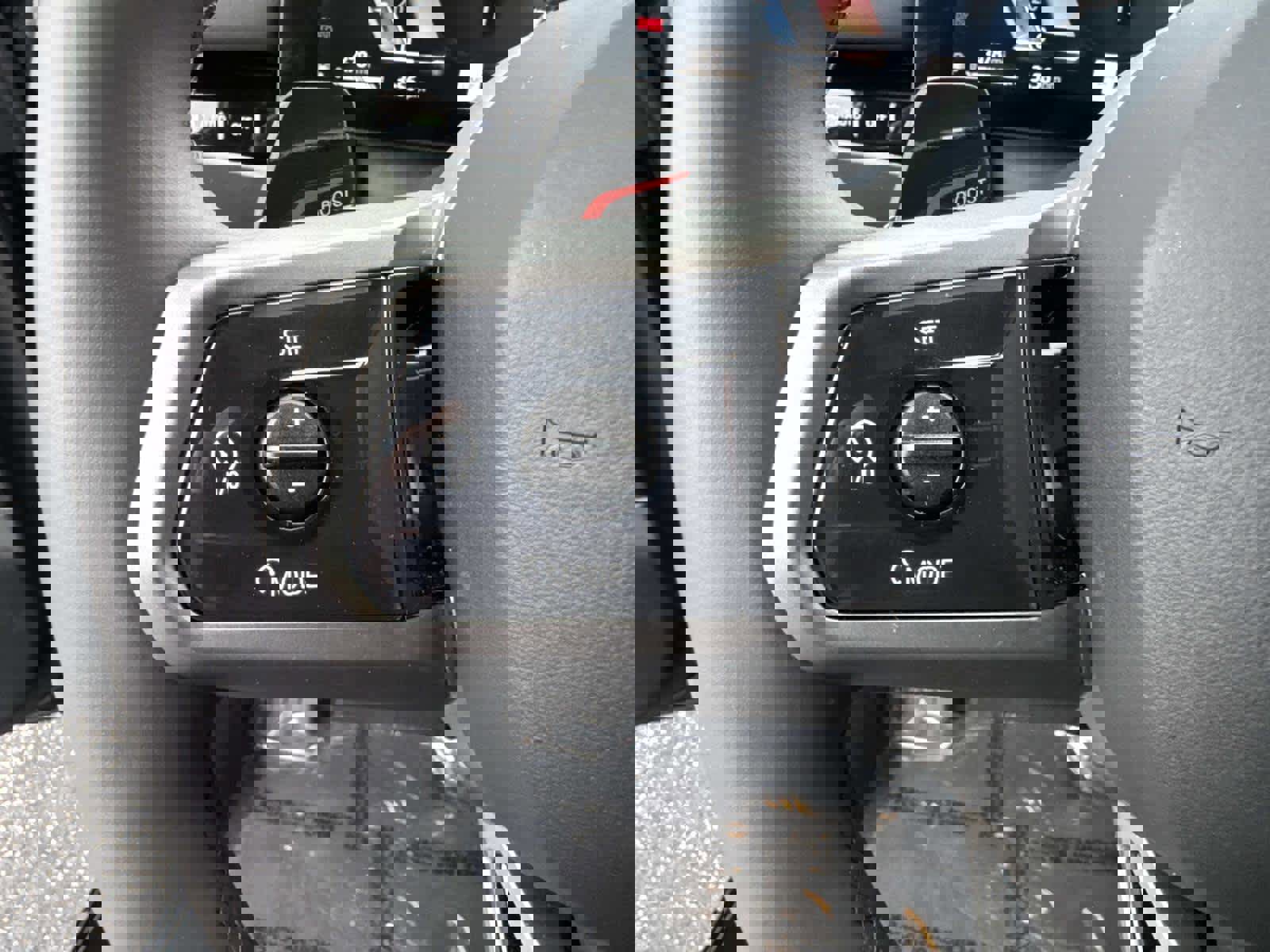 Certified 2026 BMW 530i xDrive w/ M Sport Package image 34