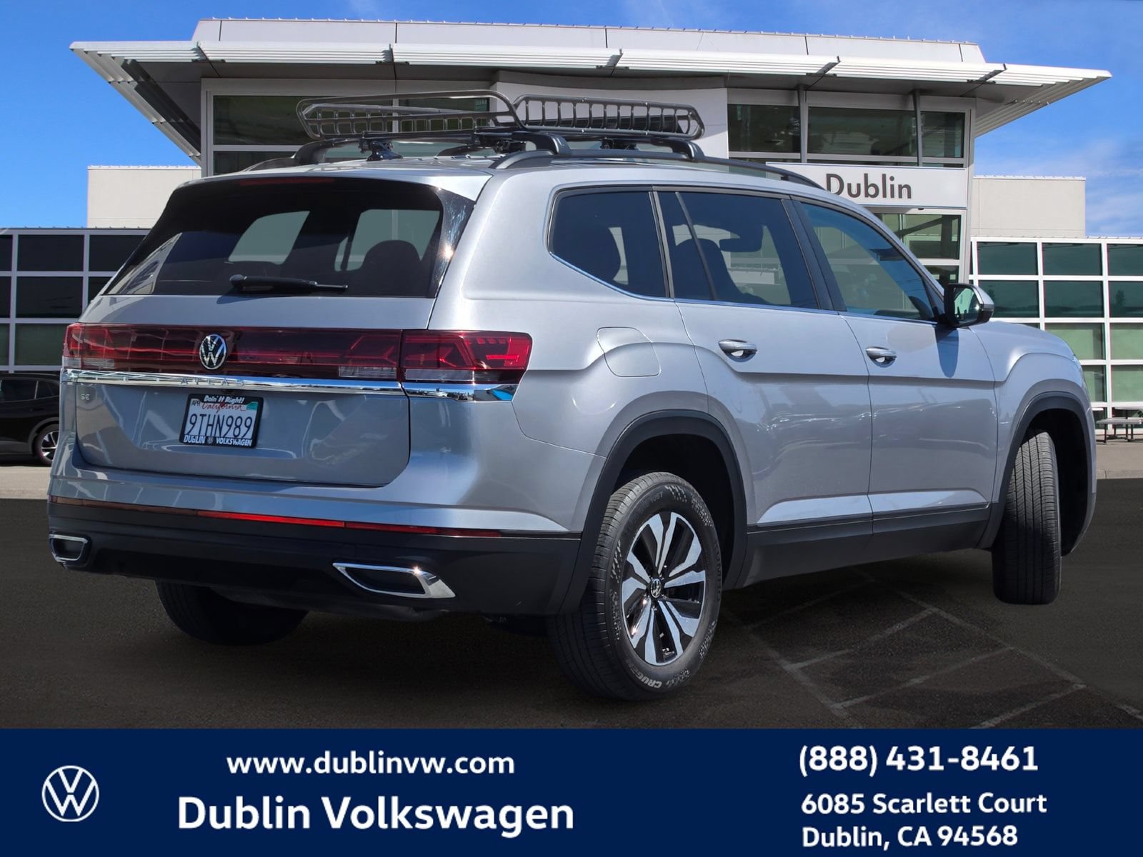 Used 2024 Volkswagen Atlas SE FWD image 4